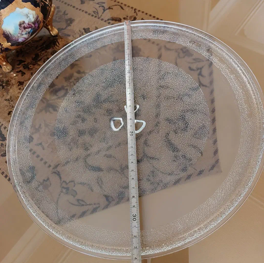 سینی پیرکس مایکرویو و ریل چرخدار زیر سینی اصل کره|اجاق گاز و لوازم برقی پختوپز|تبریز, |دیوار