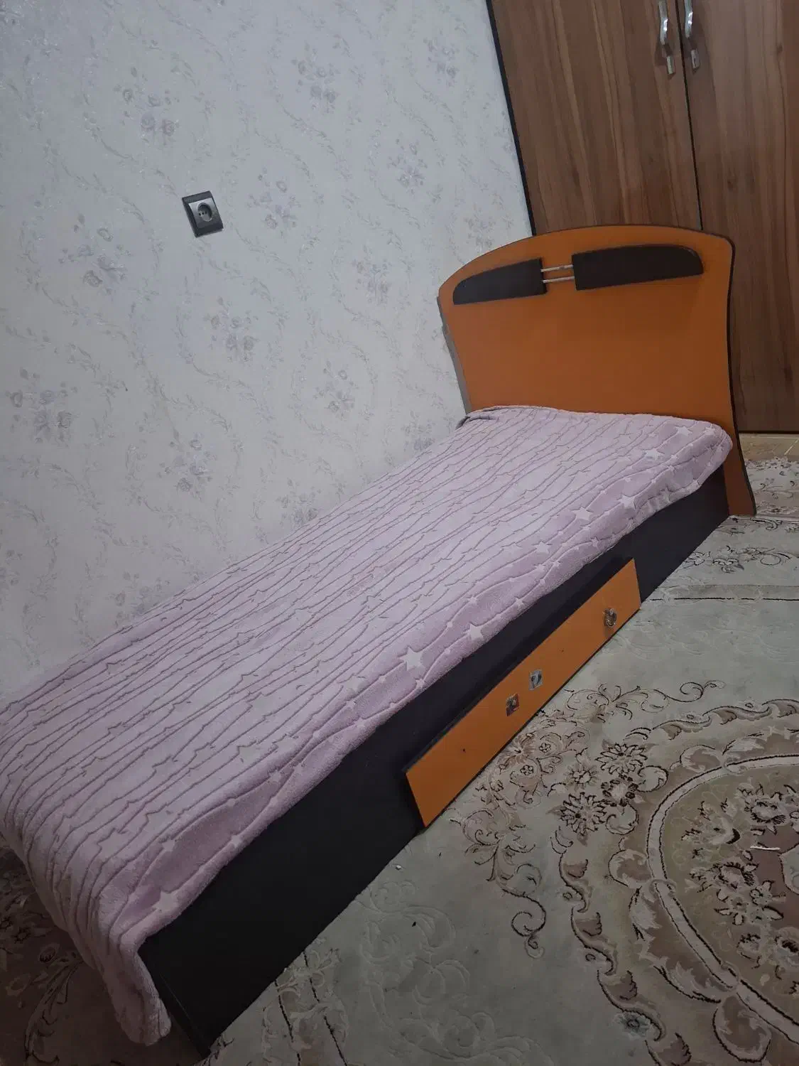 کمد و تخت ام دی اف|جاکفشی، کمد، دراور|خرمآباد, |دیوار