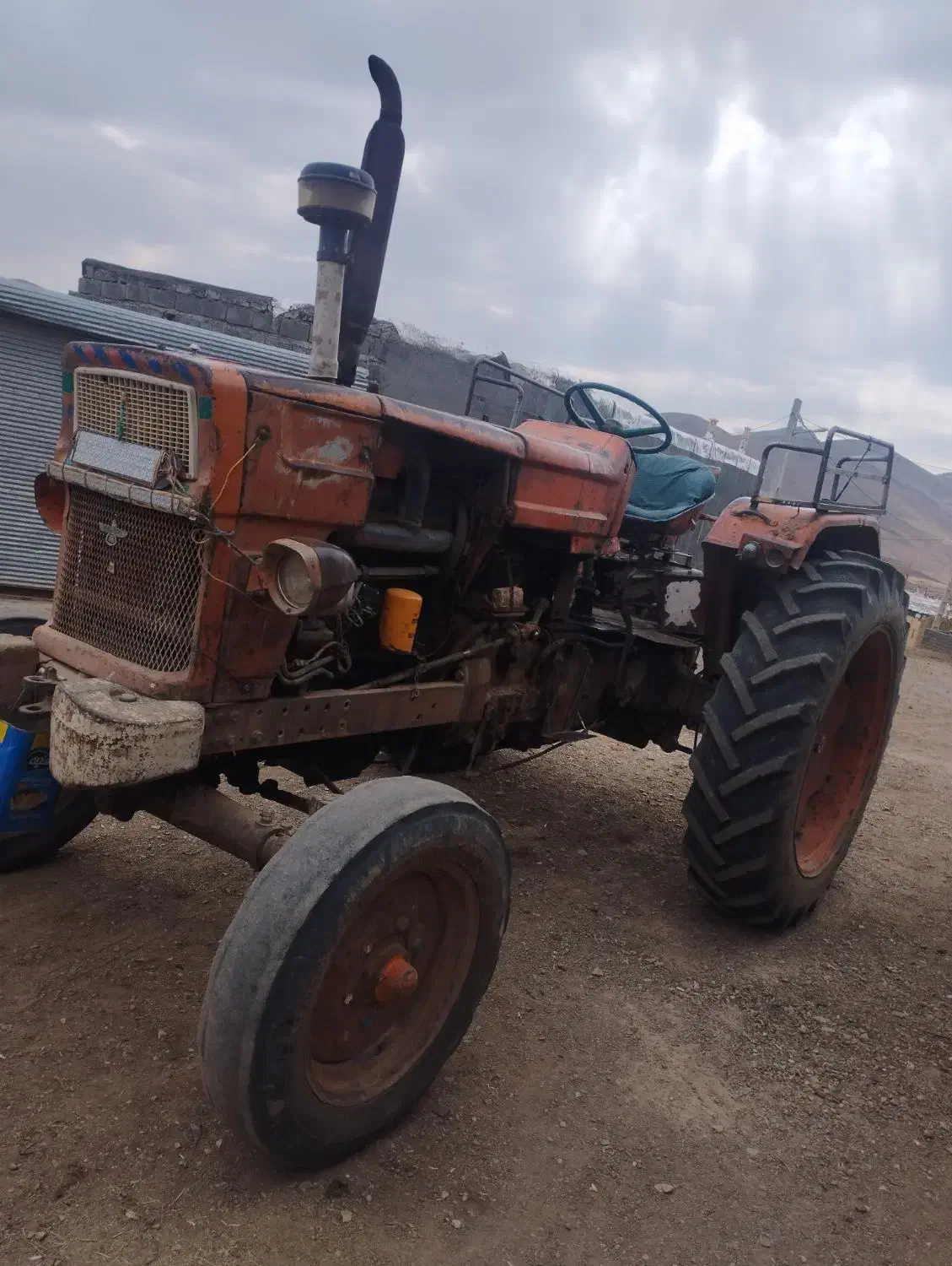 تراکتور رومانی|خودرو سنگین|موچش, |دیوار