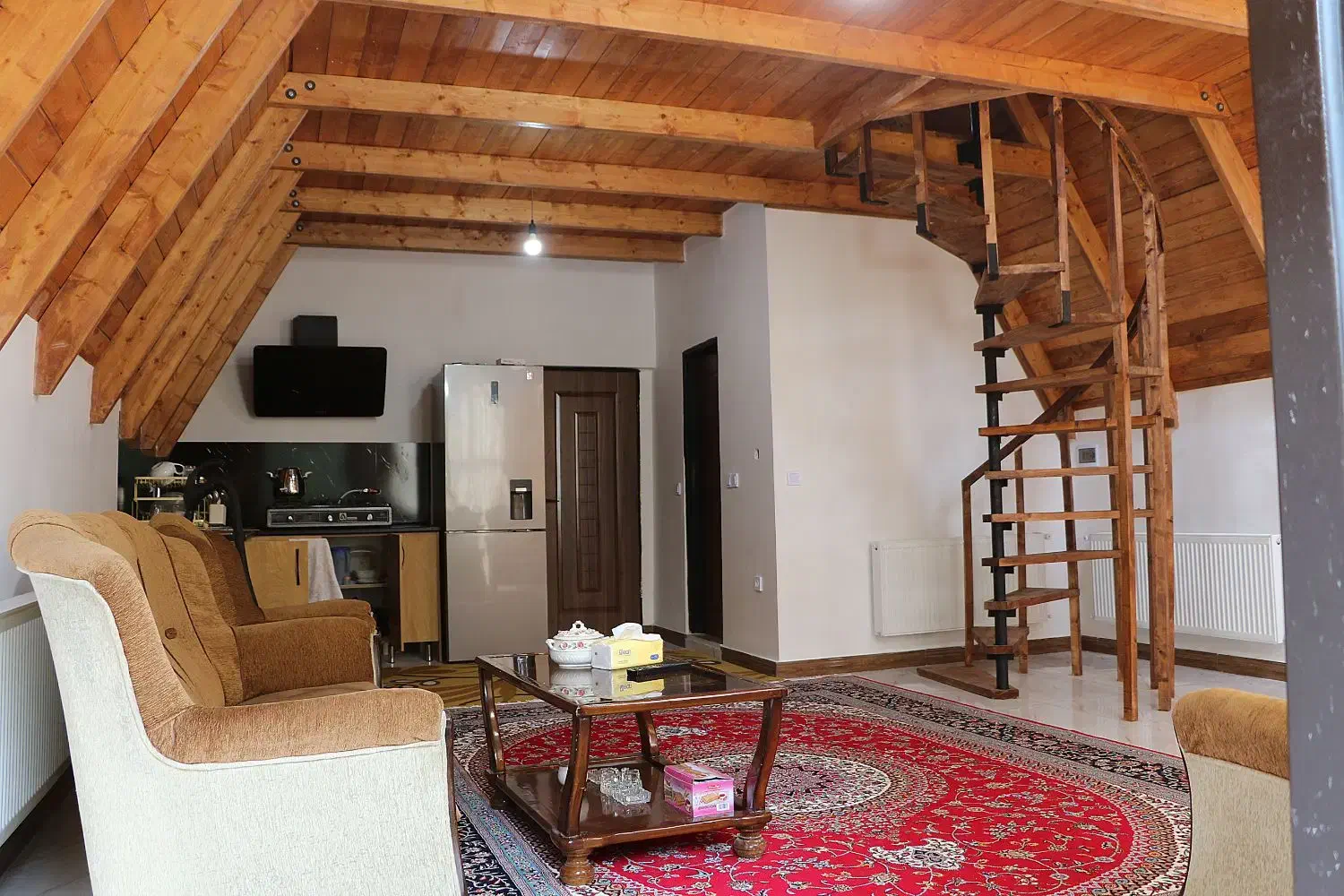 اجاره ویلا باغ سوئیسی|اجارهٔ کوتاه‌مدت ویلا و باغ|خرم‌آباد (تنکابن), |دیوار