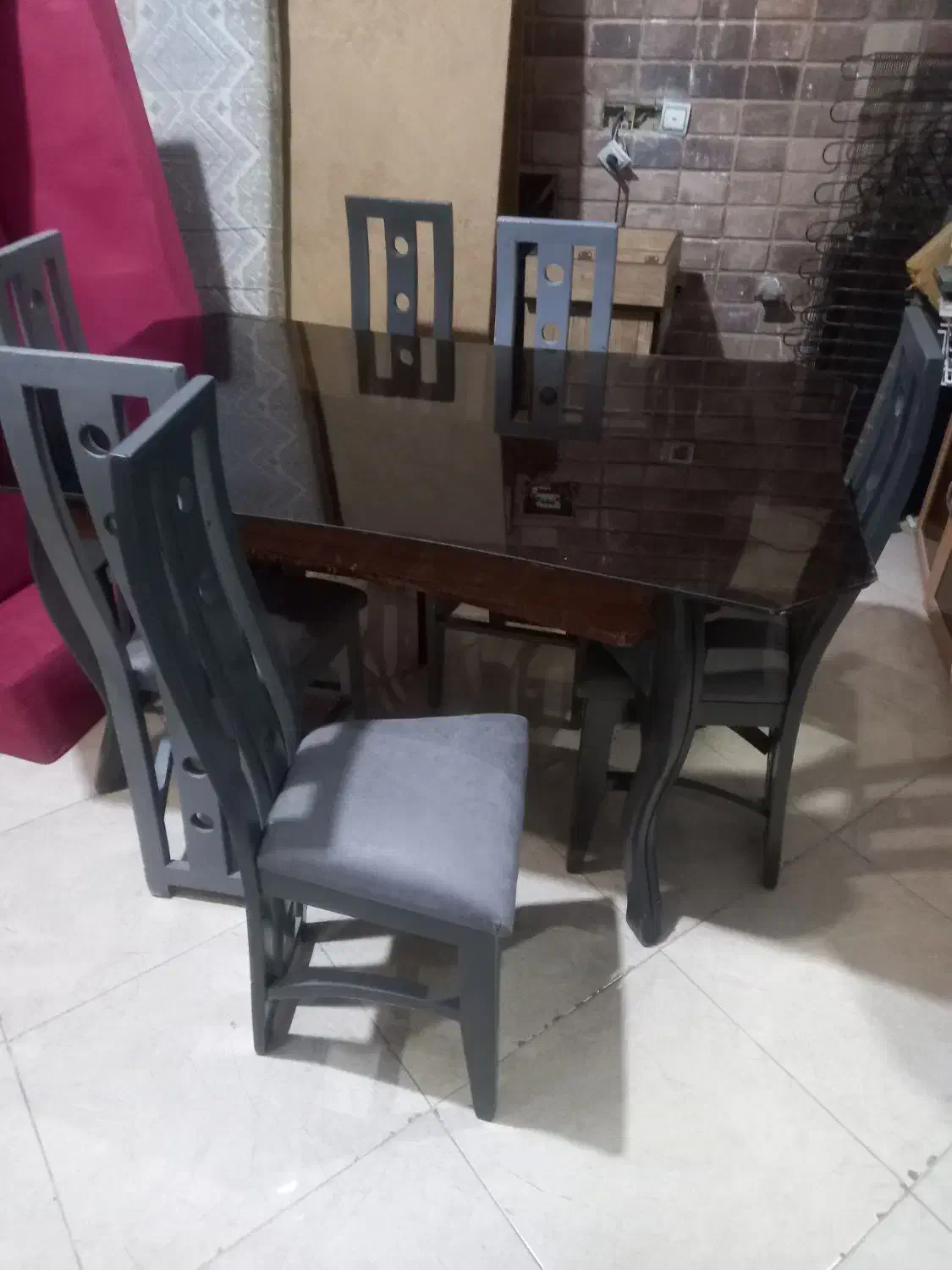 میز ناهار خوری6نفره|میز و صندلی غذاخوری|صدرا-فارس, فاز ۱|دیوار