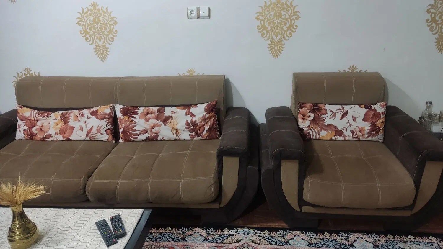 مبلمان|مبلمان خانگی و میز عسلی|اهواز, کوی فرهنگیان ۱|دیوار