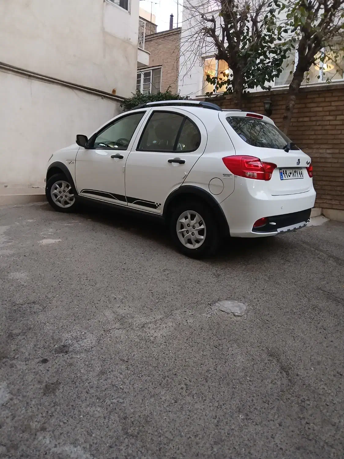 کوئیک فروشی مدل ۱۴۰۳ برج ۱۱ در حد صفر|خودرو سواری و وانت|تهران, فلسطین (میدان انقلاب)|دیوار