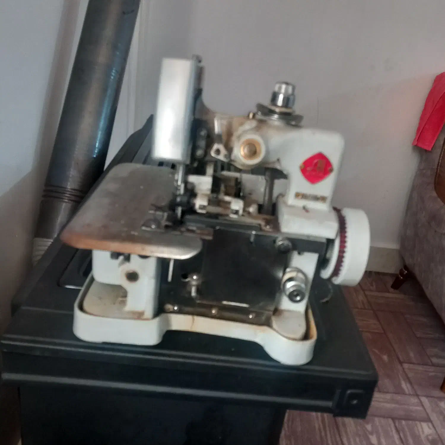 سردوز سه نخ amro|چرخ خیاطی و ریسندگی|گرگان, |دیوار