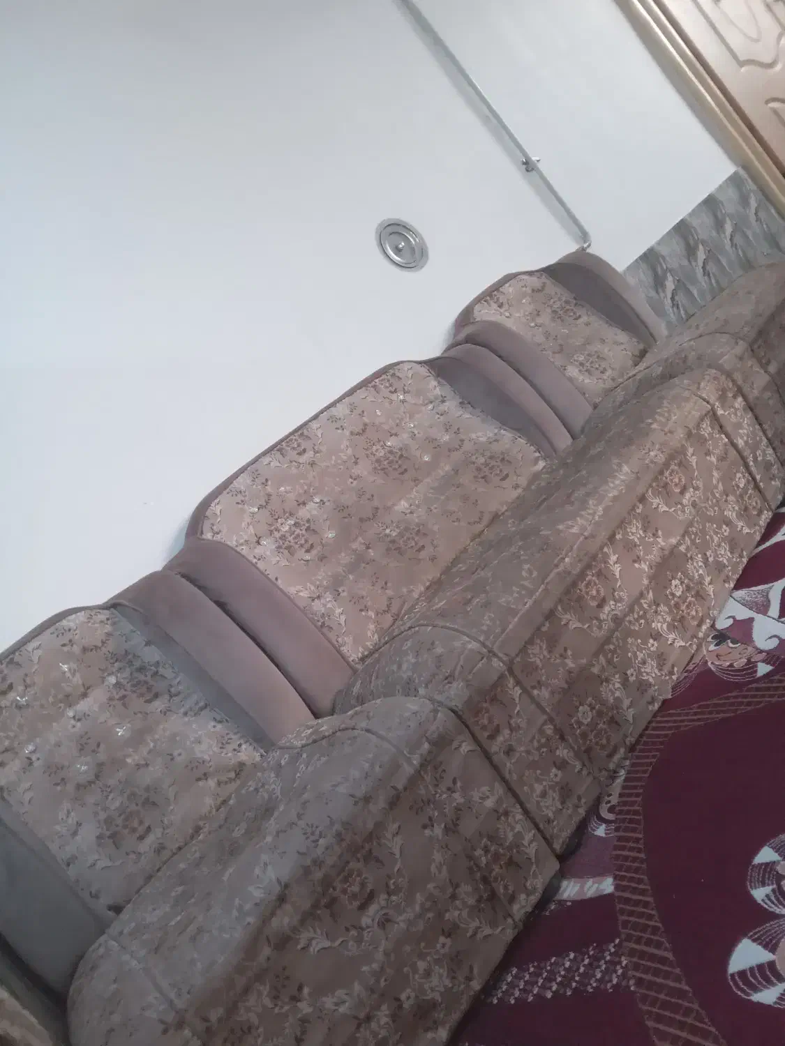 فروش مبل ۷ نفره|مبلمان خانگی و میز عسلی|جهرم, |دیوار