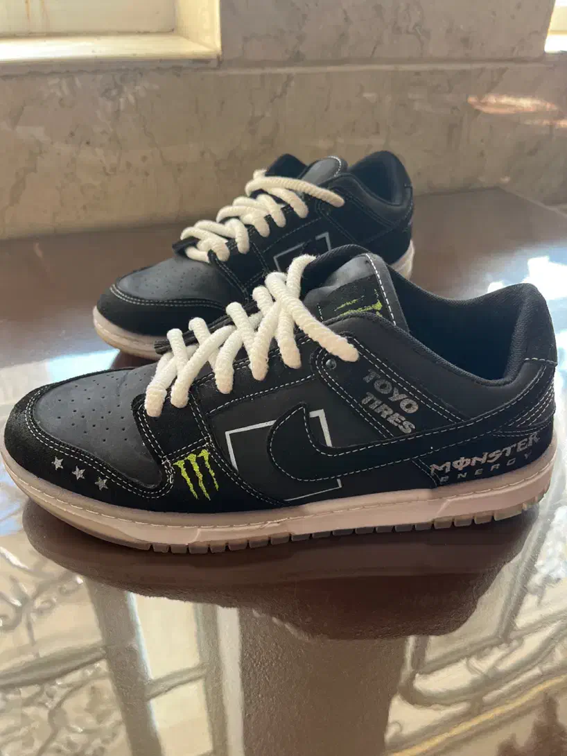 کتونی مانستر سایز 44|کیف، کفش، کمربند|یزد, |دیوار