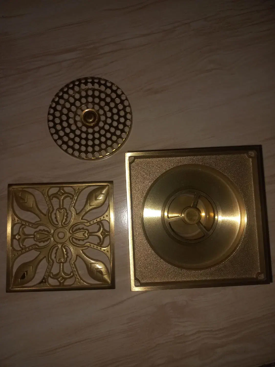 کفشور|ابزارآلات|قم, هفت تیر|دیوار