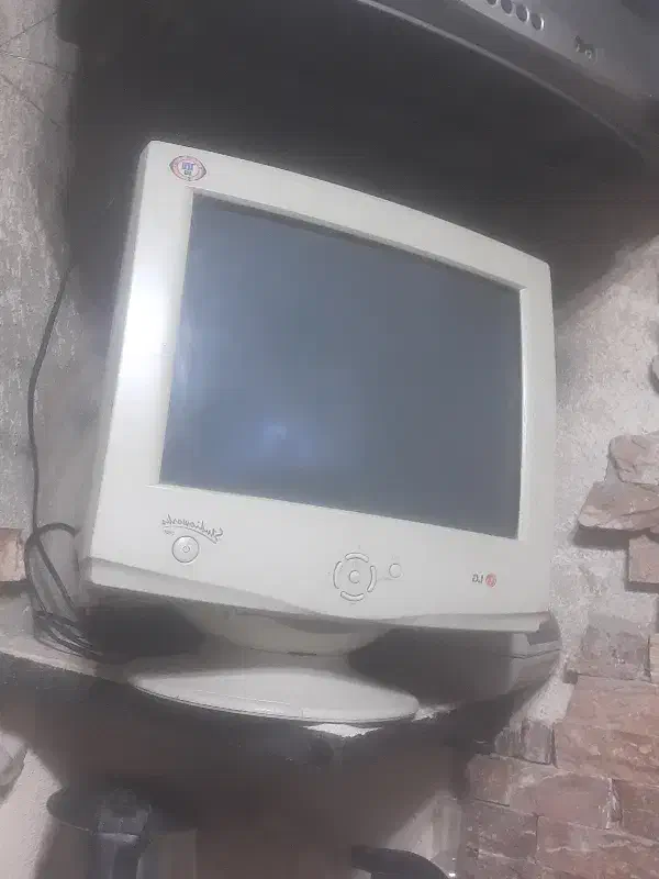 مانیتور کامپوتر|قطعات و لوازم جانبی رایانه|نهاوند, |دیوار