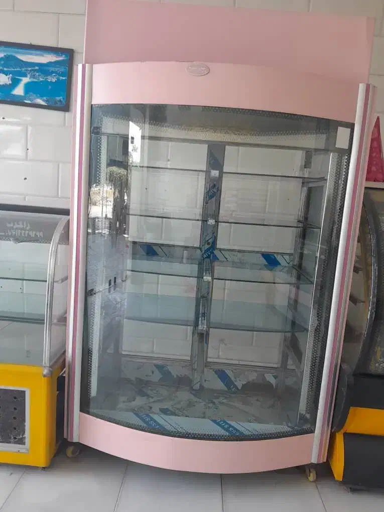 فر مارک  زهرایی یخچال زیر ترازو|فروشگاه و مغازه|رشت, شهریاران|دیوار