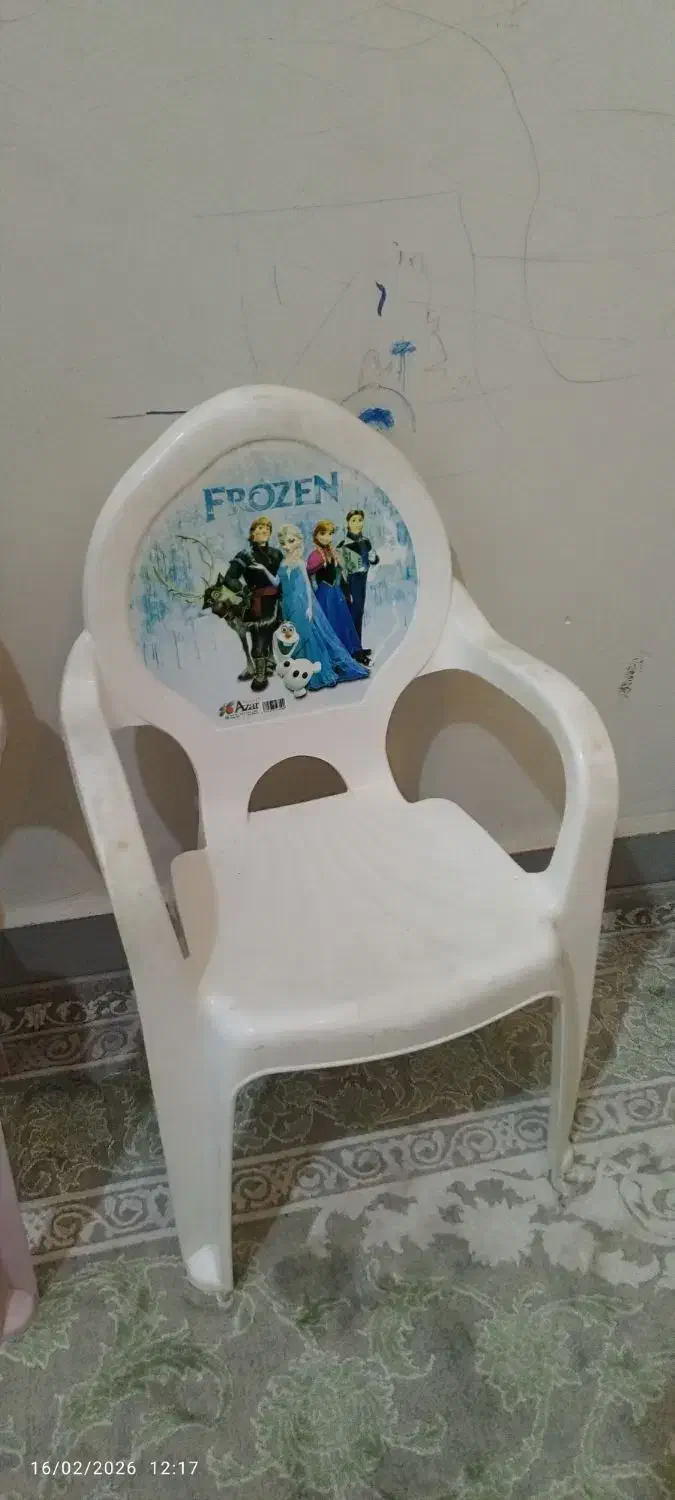 صندلی|تخت و صندلی بچه|اهواز, زیباشهر|دیوار