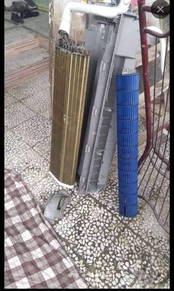 نصب سرویس وجابه جایی اسپیلت|خدمات پیشه و مهارت|زهک, |دیوار