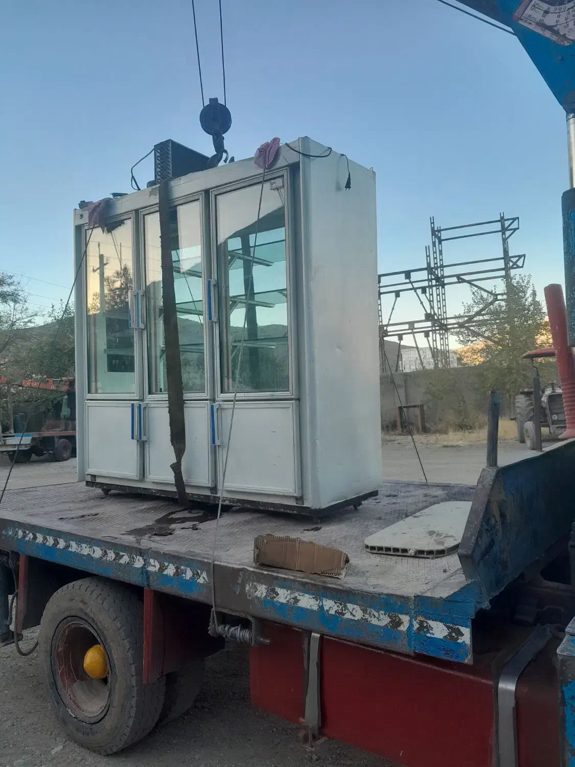 یخچال ویترینی شش در مغازه ایستاده|فروشگاه و مغازه|بیستون, |دیوار