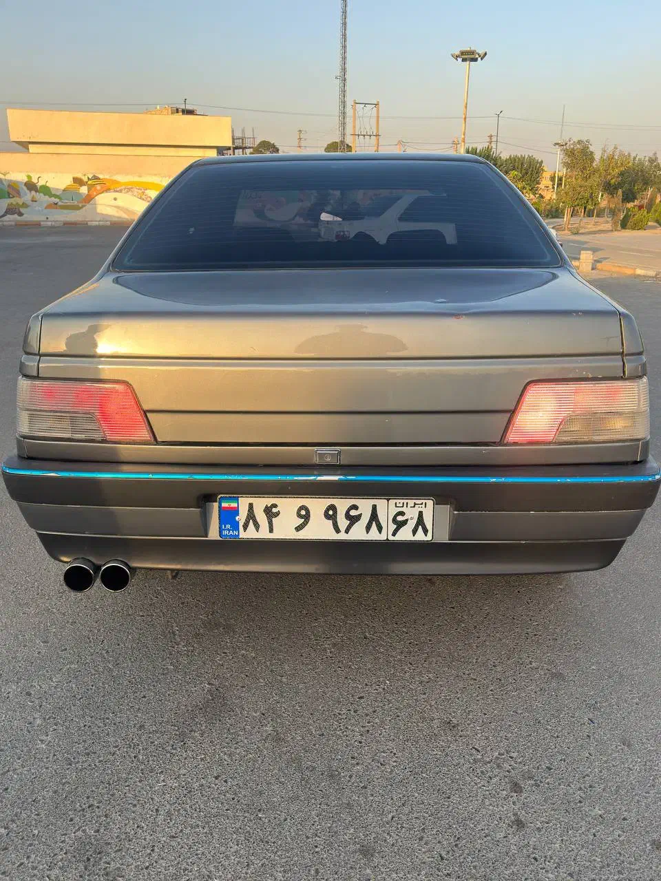 چراغ عقب ۴۰۵ اسپرت|قطعات یدکی و لوازم جانبی|کرج, محمد آباد|دیوار