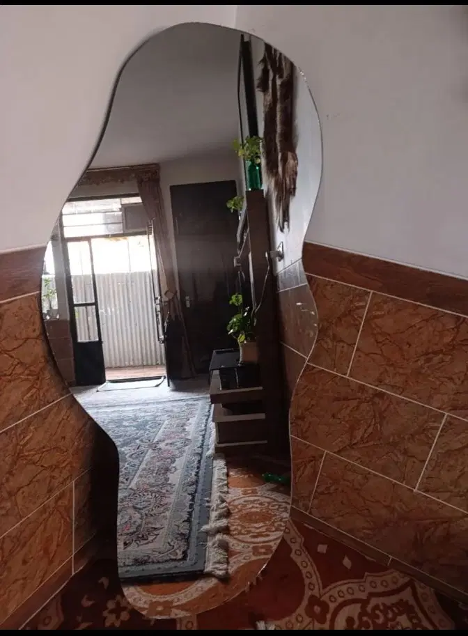 اینه|آینه|کرمان, |دیوار