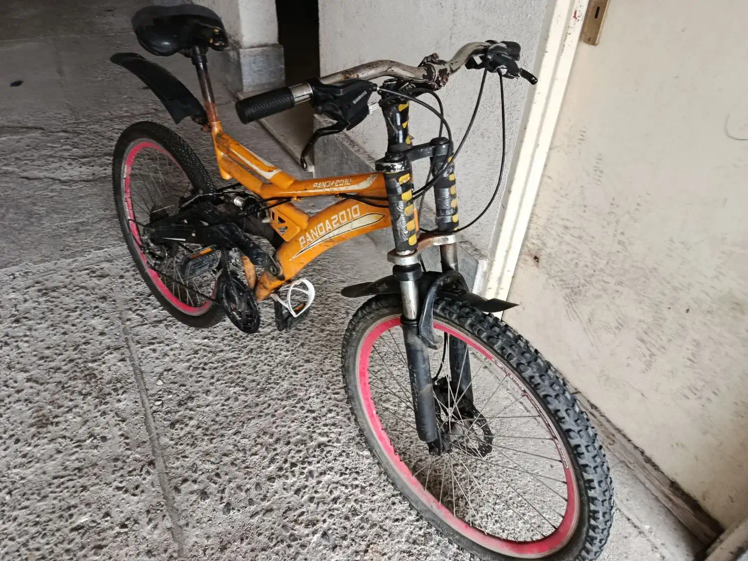 دوچرخه 26و16|دوچرخه، اسکیت، اسکوتر|رشت, نیروی دریایی|دیوار