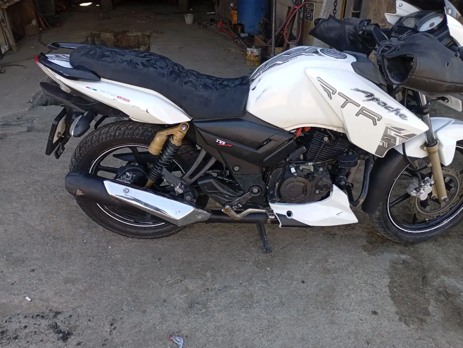 آپاچی 180|موتورسیکلت|تهران, شهرک ابوذر|دیوار