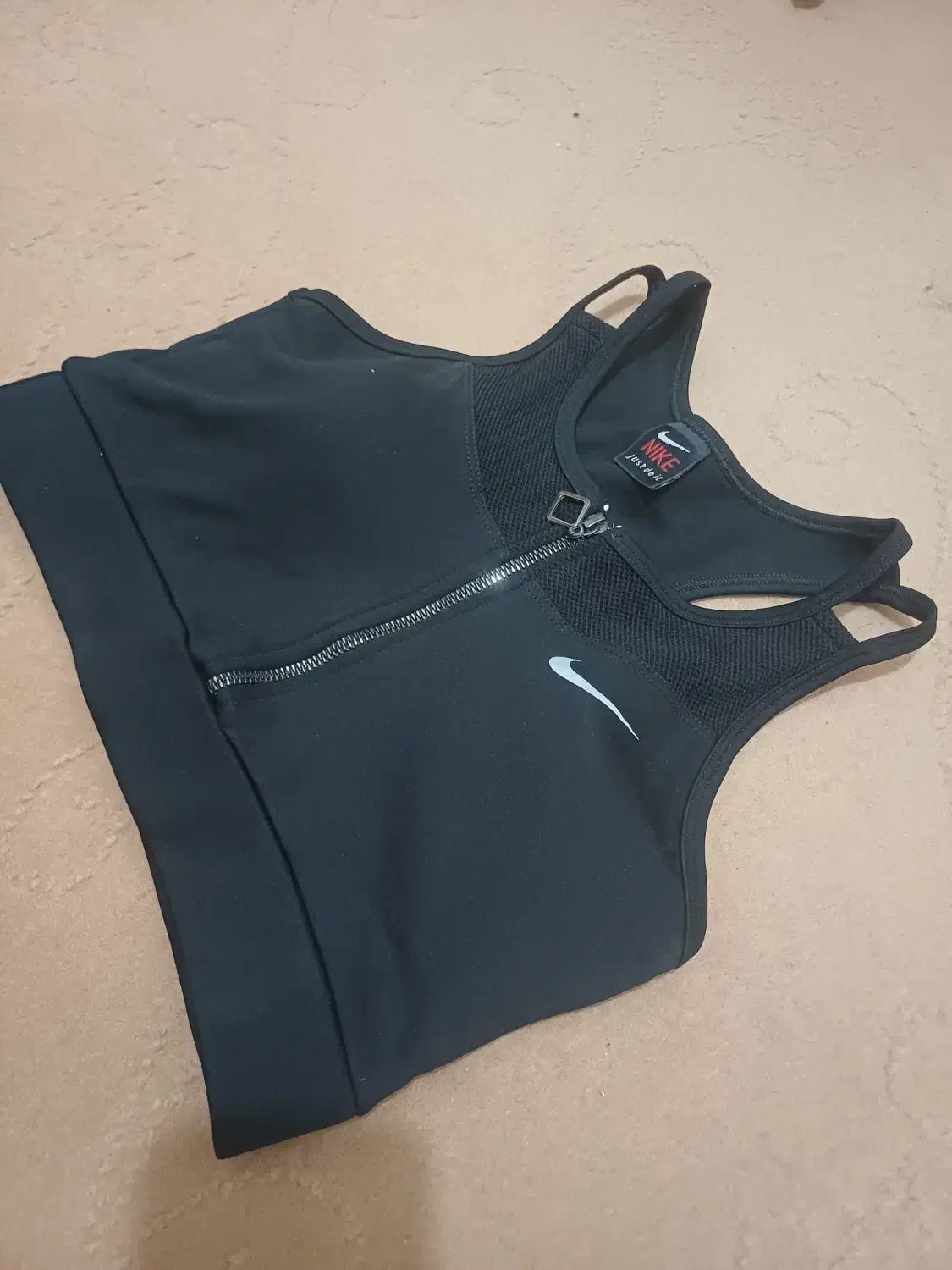 تاپ و نیم تنه ورزشی|لباس|بندرعباس, |دیوار