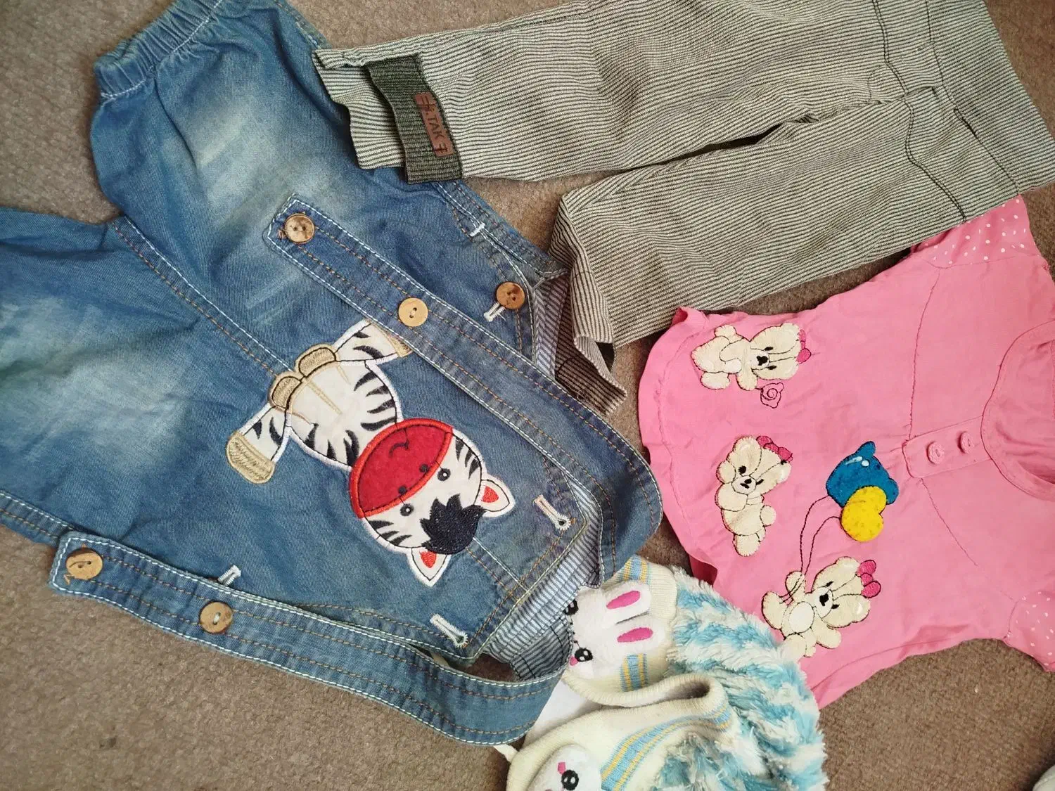 لباس بچه گانه|کفش و لباس بچه|بیرجند, |دیوار