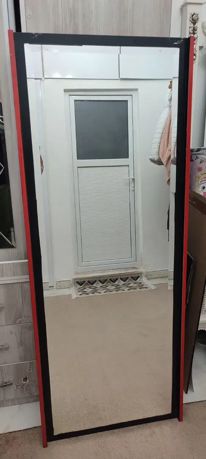 آینه قدی|آینه|قرچک, زیبا شهر|دیوار