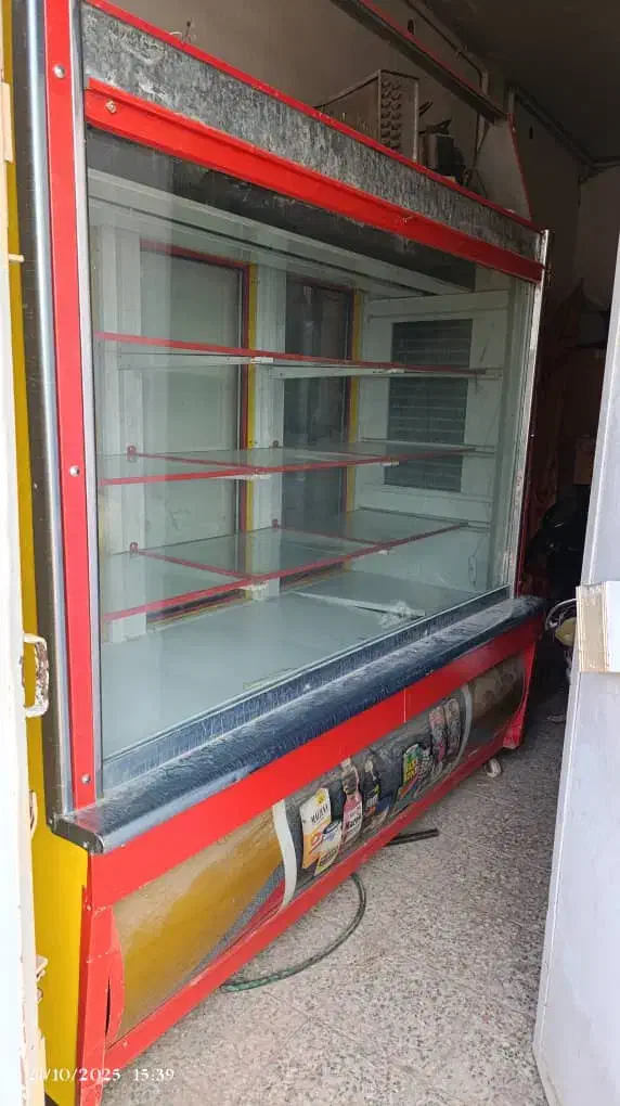 یخچال فریزر بزرگ ۶درب و ۴ درب مرغ ماهی قصابی قنادی|فروشگاه و مغازه|کرمان, |دیوار