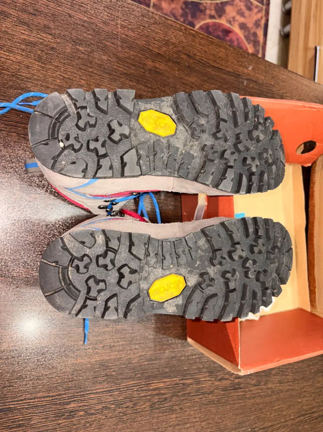 کفش کوهنوردی هاناگال زنانه سایز ۳۹|کوهنوردی و کمپینگ|تهران, شهرک آزمایش|دیوار