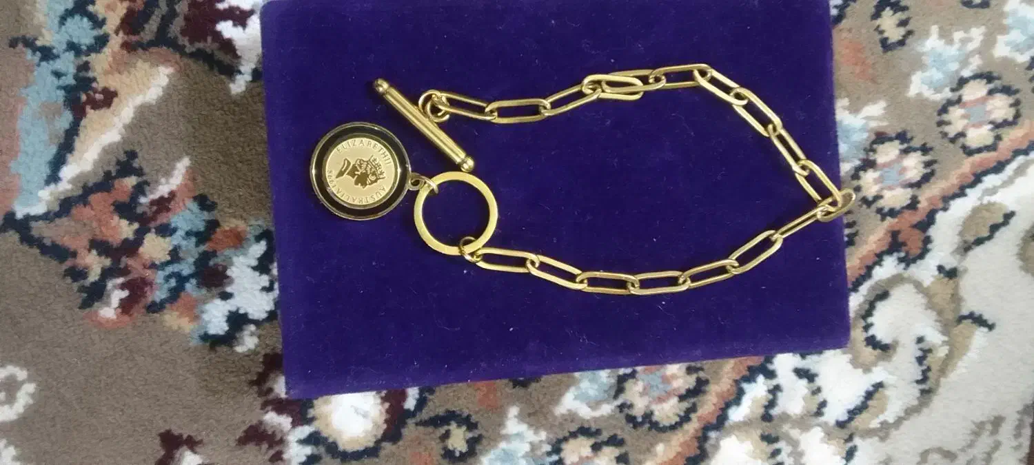 بدلیجات|بدلیجات|کرج, حصارک پایین|دیوار