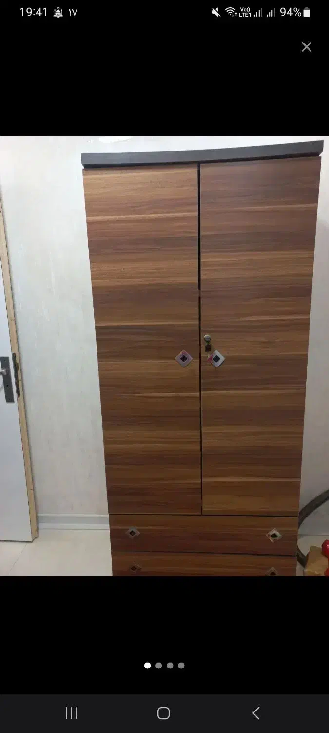 یک عدد کمد چوبی|جاکفشی، کمد، دراور|رشت, شهرک قدس|دیوار