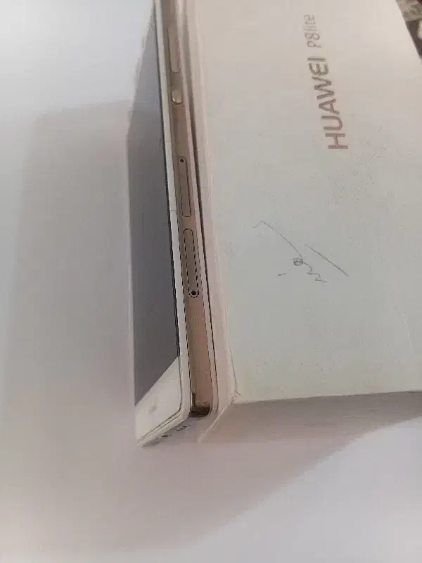 گوشی هوواوی p8lite|موبایل|شیراز, پانصد دستگاه ارتش|دیوار