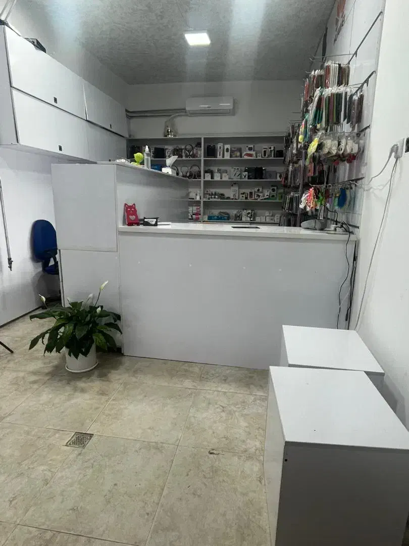 دکور و ویترین موبایل فروشی|فروشگاه و مغازه|شاهینشهر, نبوت|دیوار