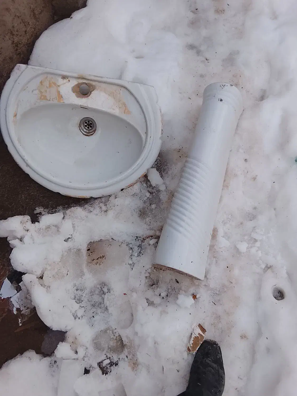 یک عدد روشویی گلدار|لوازم سرویس بهداشتی|قیدار, |دیوار