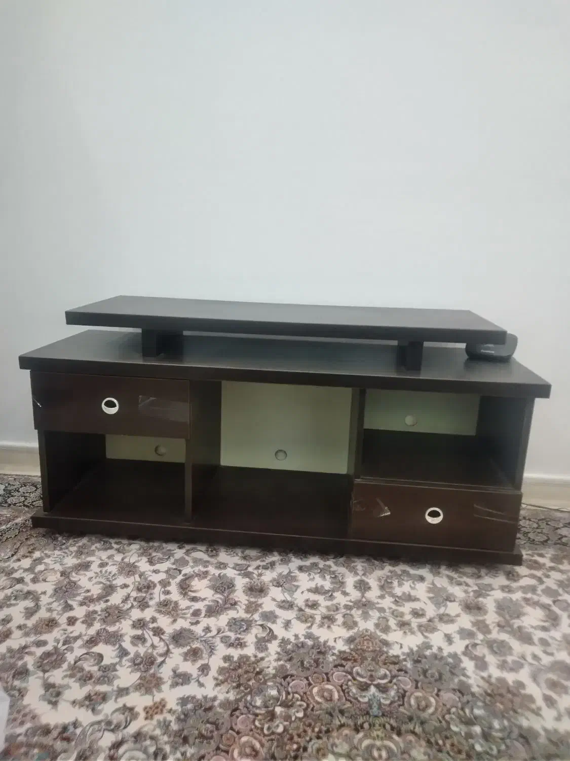 میز تلویزیون سالم|میز تلویزیون|رشت, استقامت ۱|دیوار