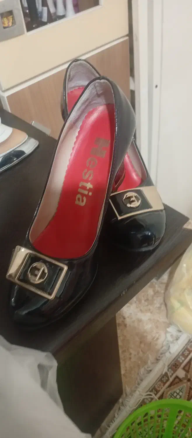 کیف وکفش|کیف، کفش، کمربند|محمدشهر, شهرک پیام (مهرالبرز)|دیوار