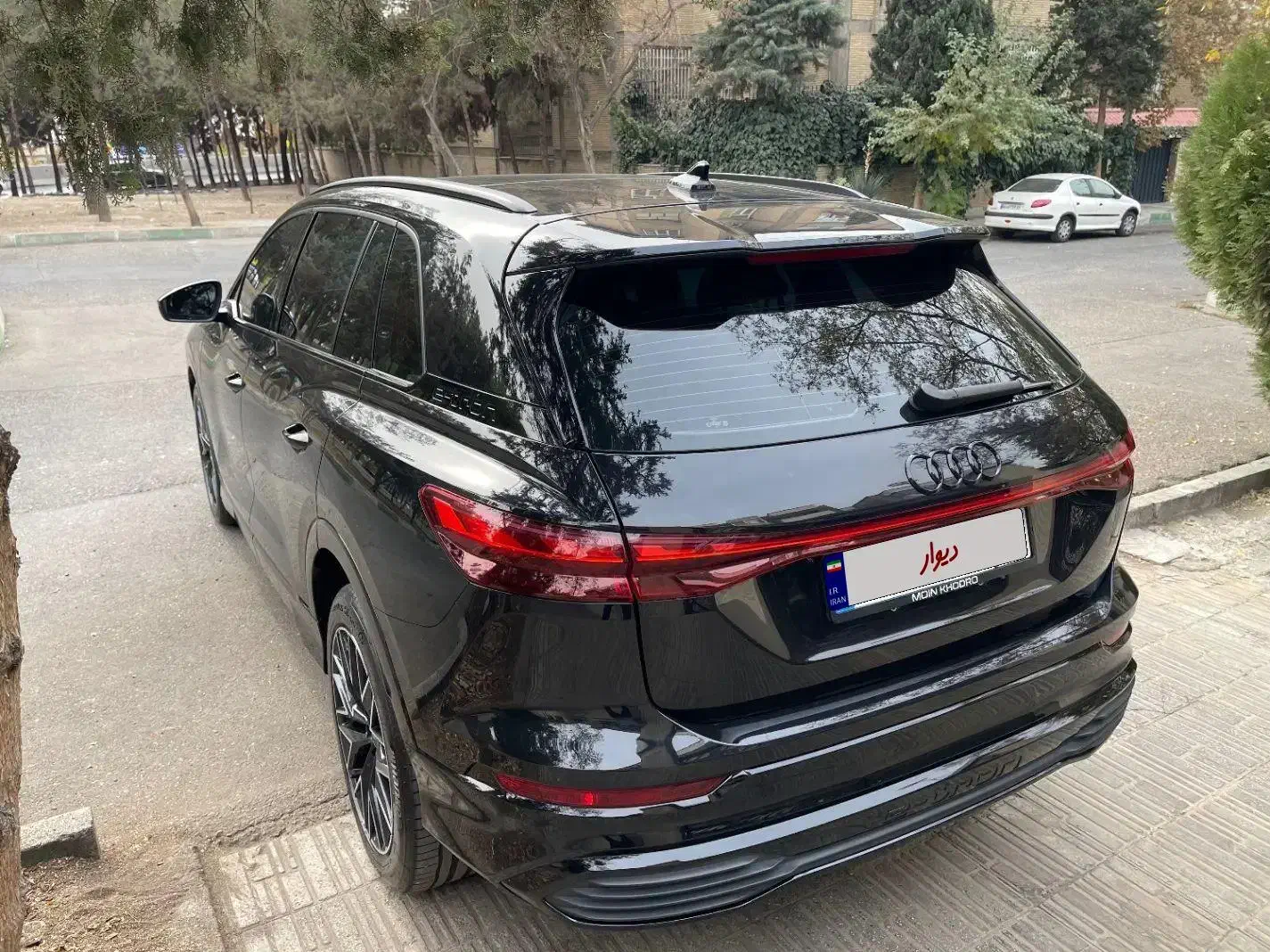 آئودی Q5 تیپ ۴ ایترون بلک پکیج 2024|خودرو سواری و وانت|تهران, ایوانک|دیوار