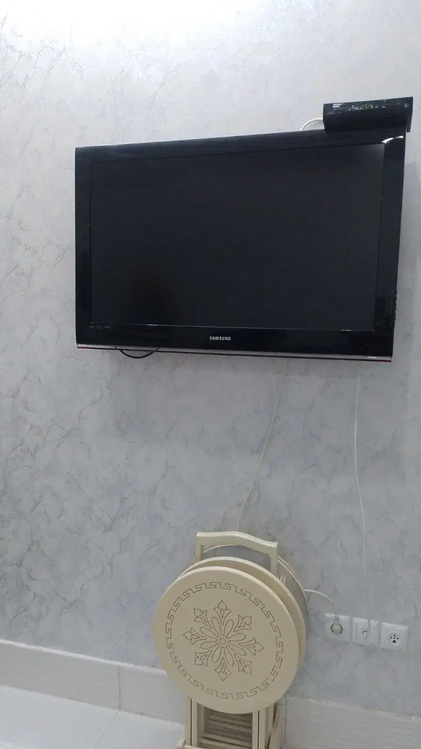 تلویزیون ۴۰ اینچ سامسونگ|تلویزیون و پروژکتور|تربت جام, والفجر|دیوار