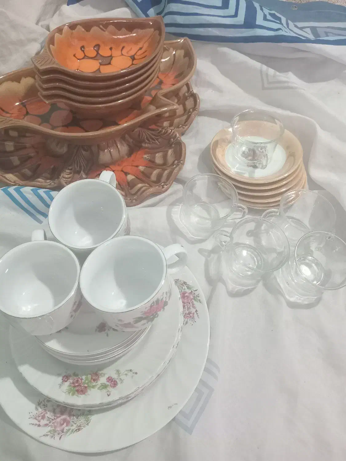 ظروف نوستالژی وعتیغه|کلکسیون اشیاء عتیقه|شیراز, گلشن|دیوار
