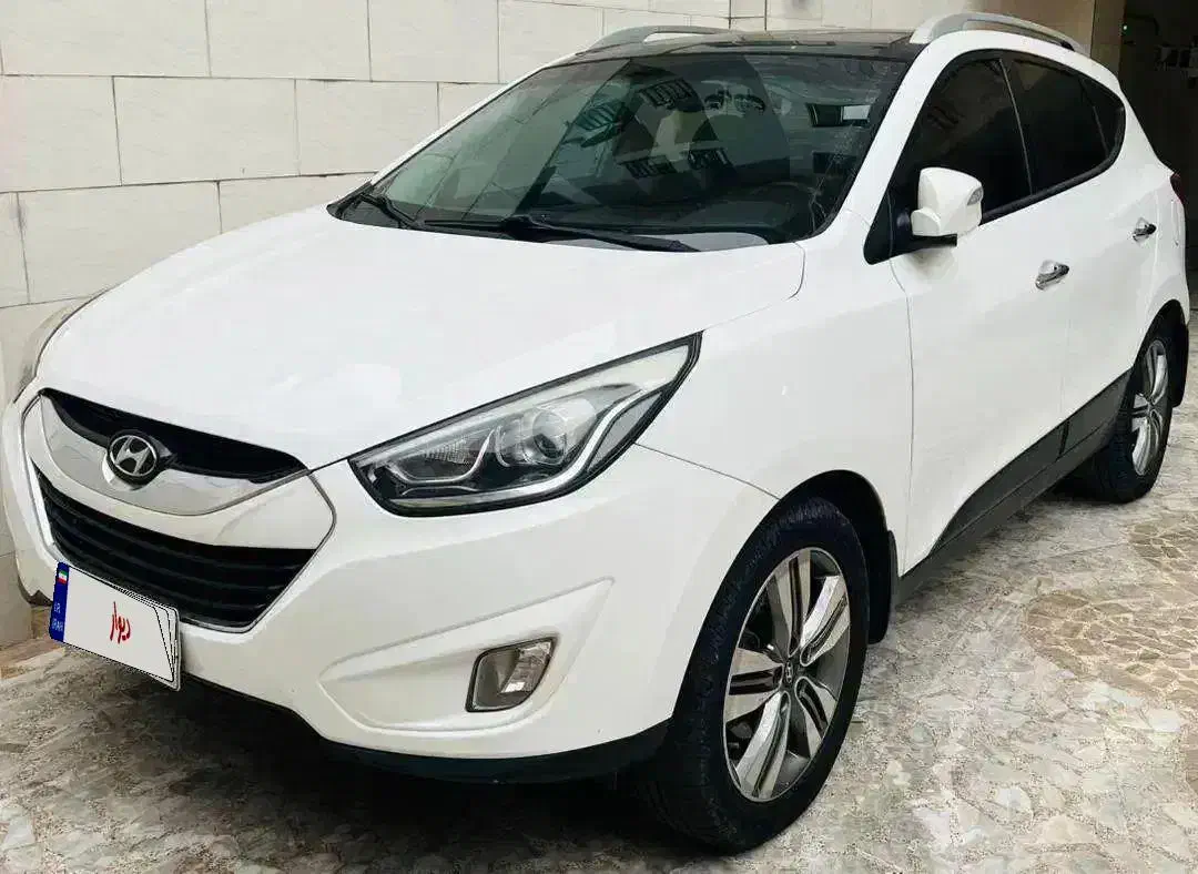 توسان ۲۰۱۵فول کامل بدون رنگ تک برگ سند|خودرو سواری و وانت|رشت, دباغیان|دیوار