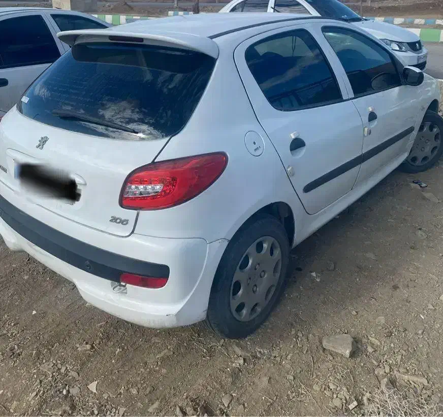 ۲۰۶تیپ ۵|خودرو سواری و وانت|اراک, |دیوار