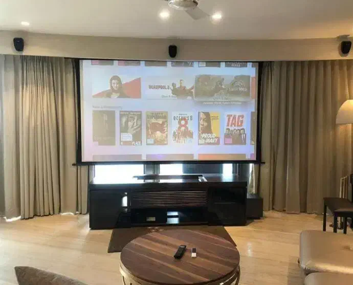 ویدیو پروژکتور جایگزین ال ای دی و ال سی دی Tv|تلویزیون و پروژکتور|شیراز, زرهی|دیوار