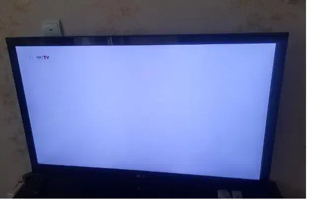 تلویزیون ال جی ۴۲ اینج در حد|تلویزیون و پروژکتور|پردیس, فاز ۴|دیوار