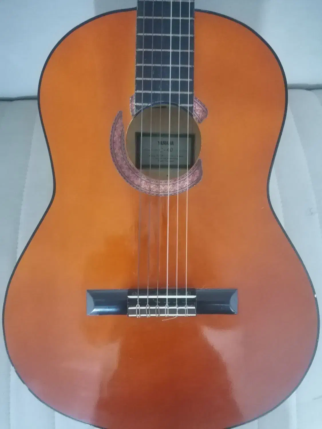 گیتار Yamaha c40|گیتار، بیس، امپلیفایر|رودسر, |دیوار