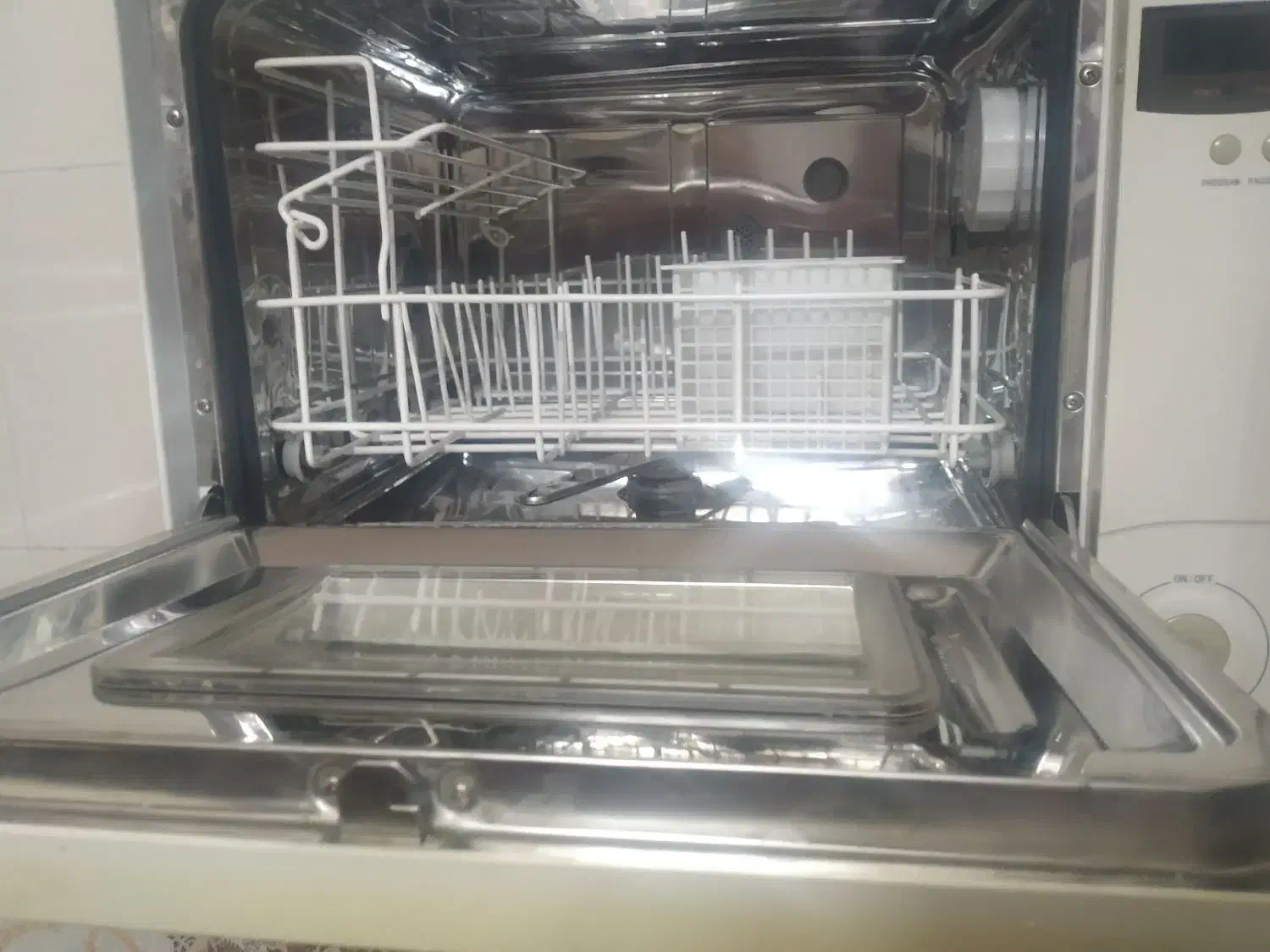 ماشین ظرفشویی|ماشین ظرفشویی|یزد, |دیوار