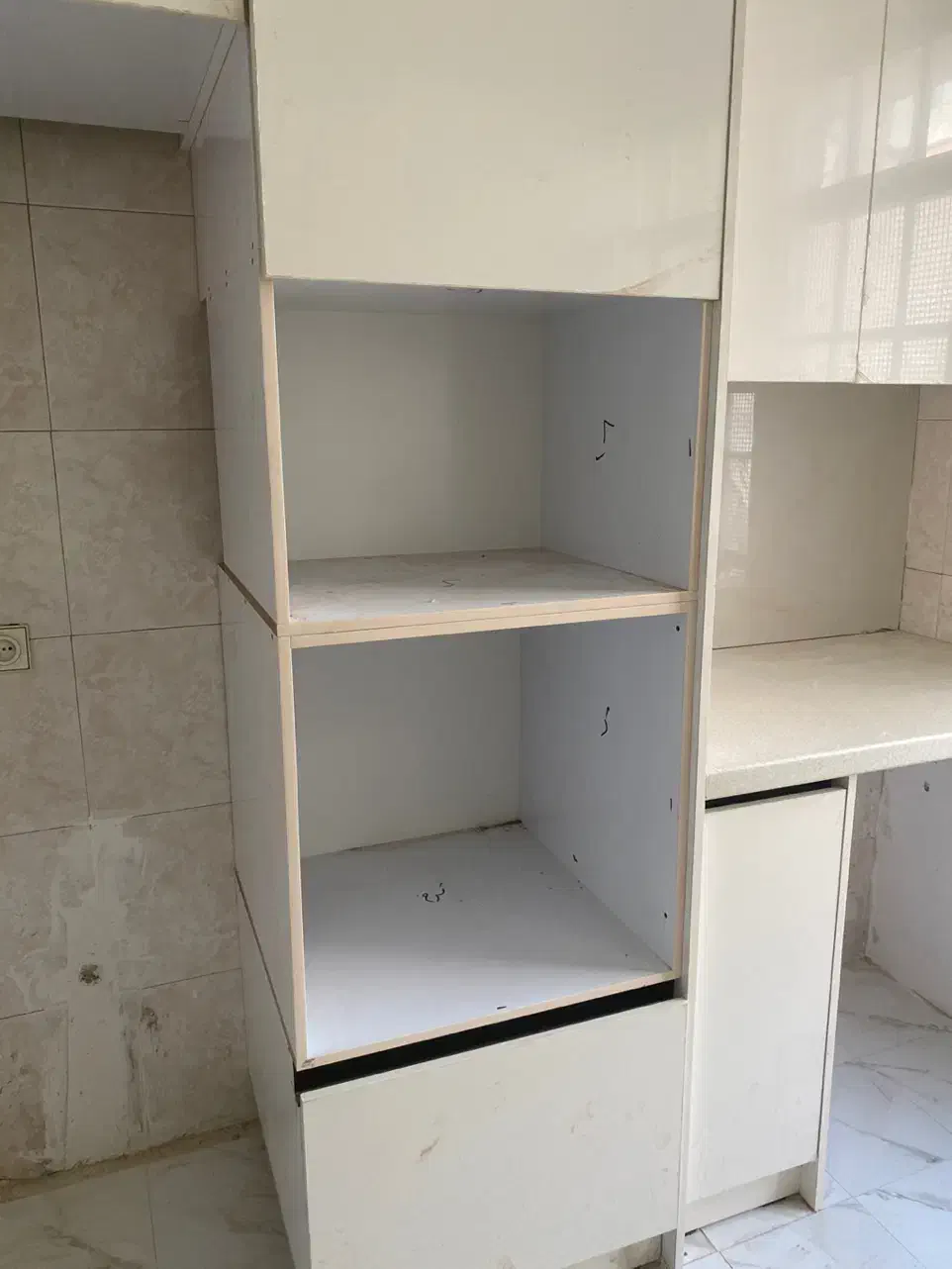 شهید عراقی۱۸۰متر شبیه ویلا