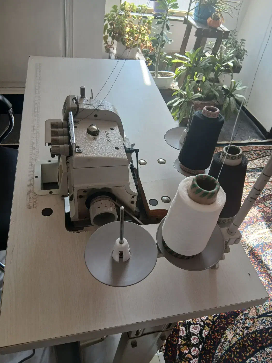 سردوزپنج نخ|چرخ خیاطی و ریسندگی|ایلام, |دیوار