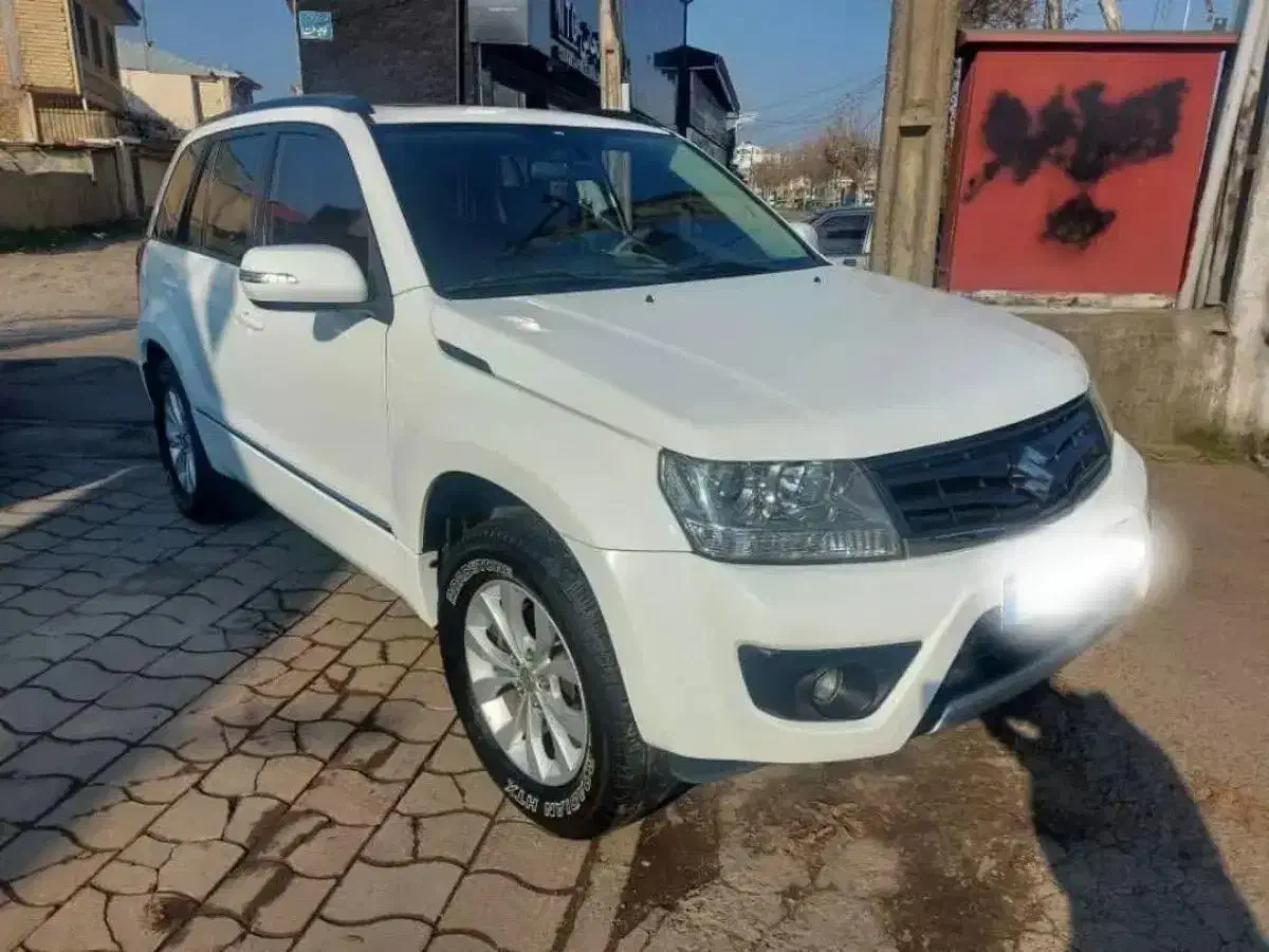 سوزوکی گرند ویتارا ۹۵ اتومات ۲۴۰۰|خودرو سواری و وانت|تهران, تاکسیرانی|دیوار