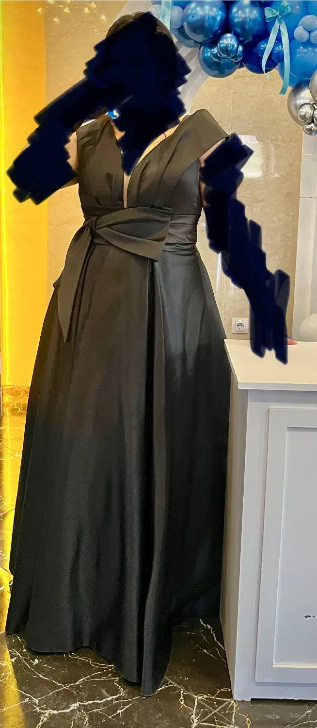 لباس مجلسی مشکی|لباس|رودهن, |دیوار