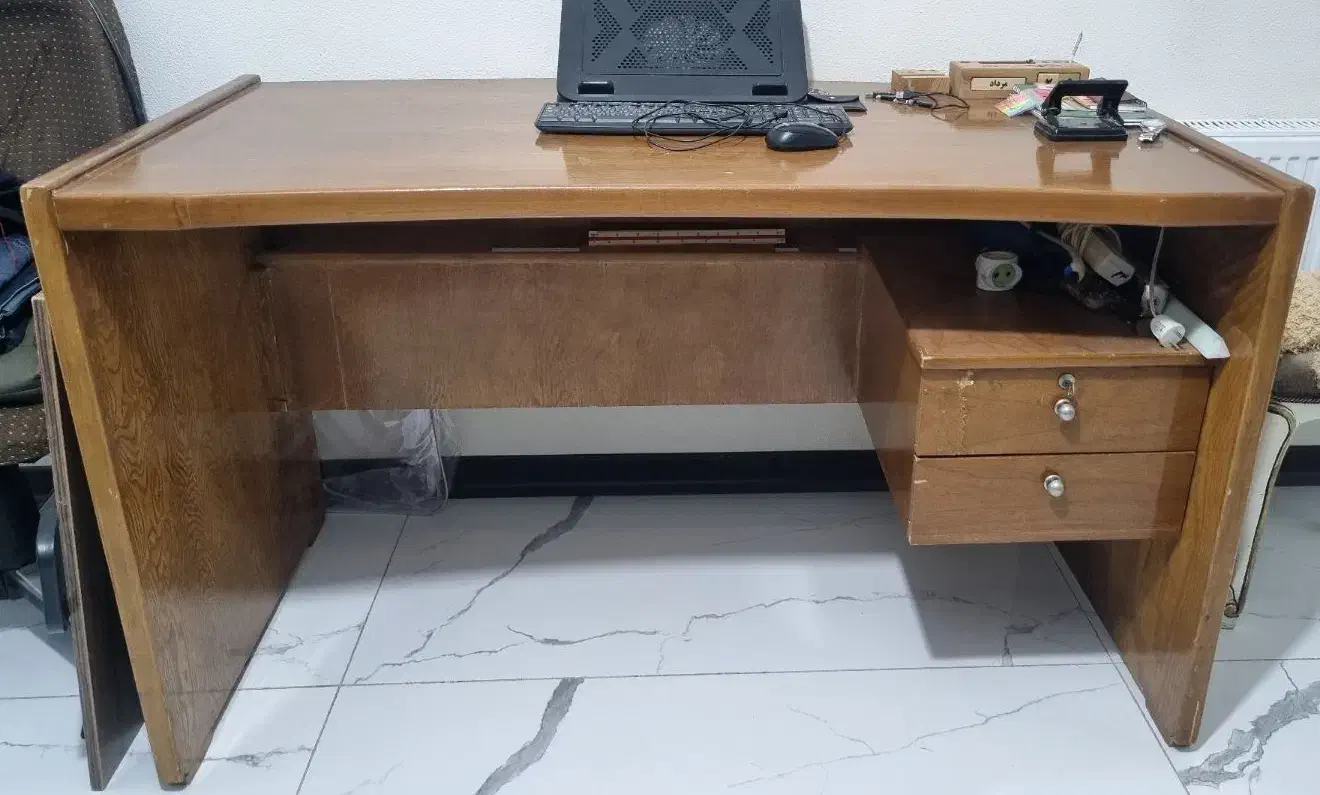 میزتحریر|میز تحریر و کامپیوتر|شاهین‌شهر, شهرک میلاد|دیوار