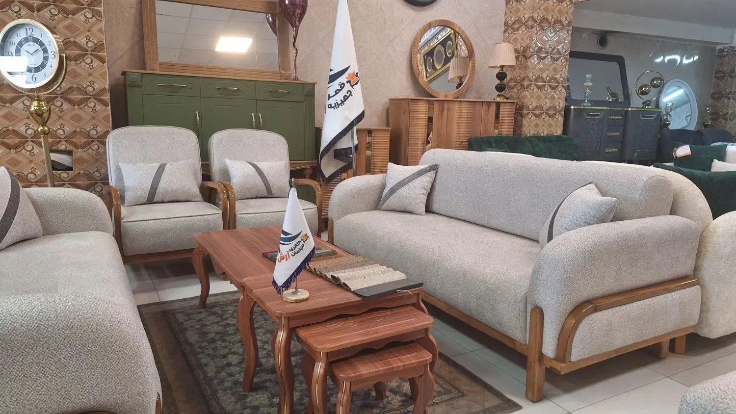 مبل مدل دیانا (مبلمان آرش)|مبلمان خانگی و میز عسلی|بیرجند, |دیوار