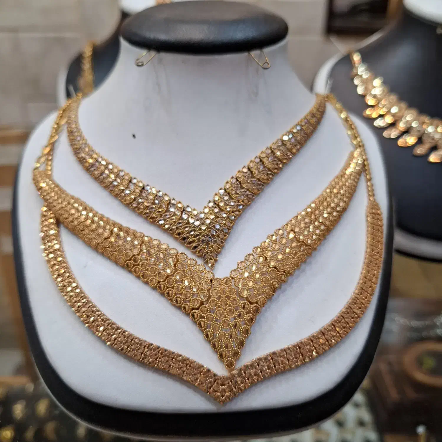 سرویس طلا بدون اجرت و مالیات|جواهرات|زنجان, |دیوار