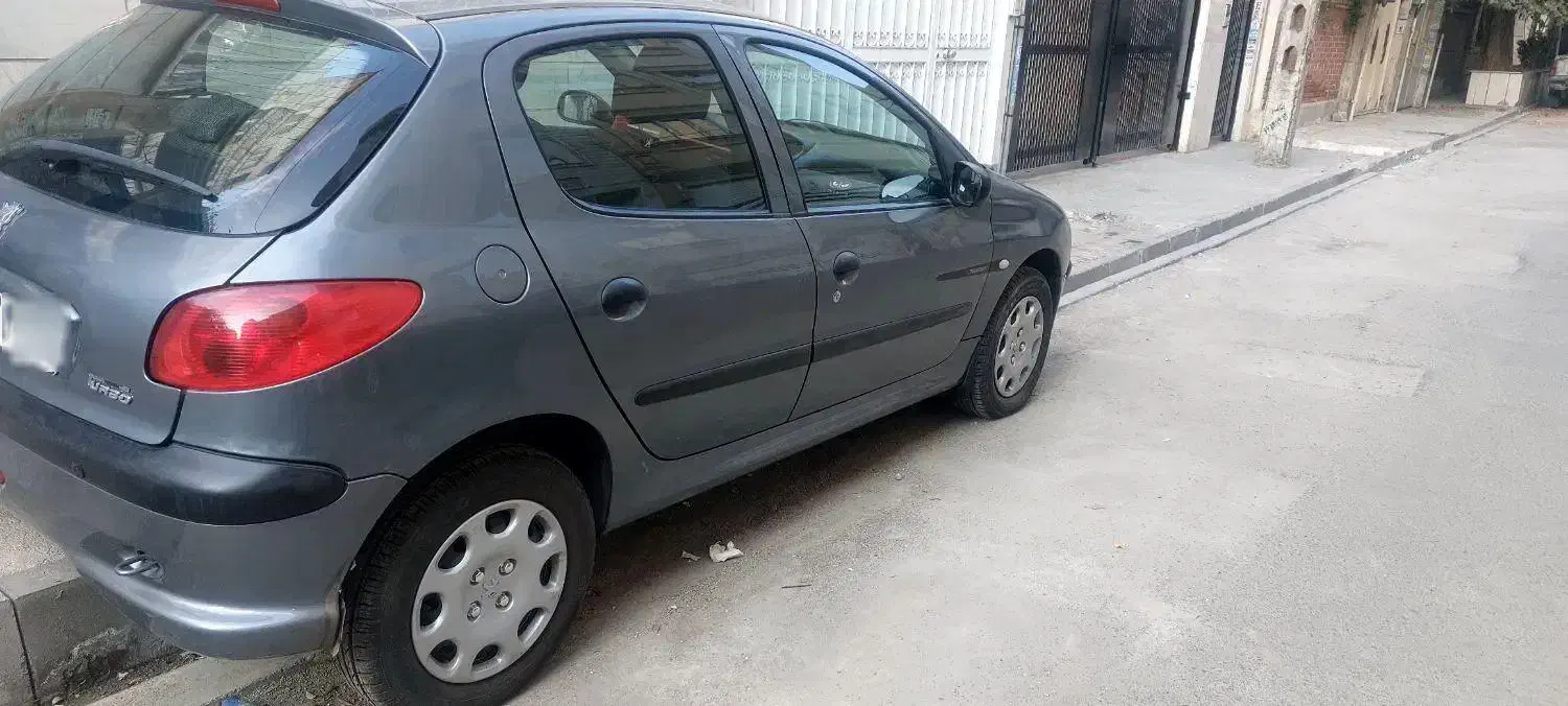 فروش پژو ۲۰۶ تیپ ۵ مدل ۱۳۹۵ کم کار|خودرو سواری و وانت|تهران, جیحون|دیوار