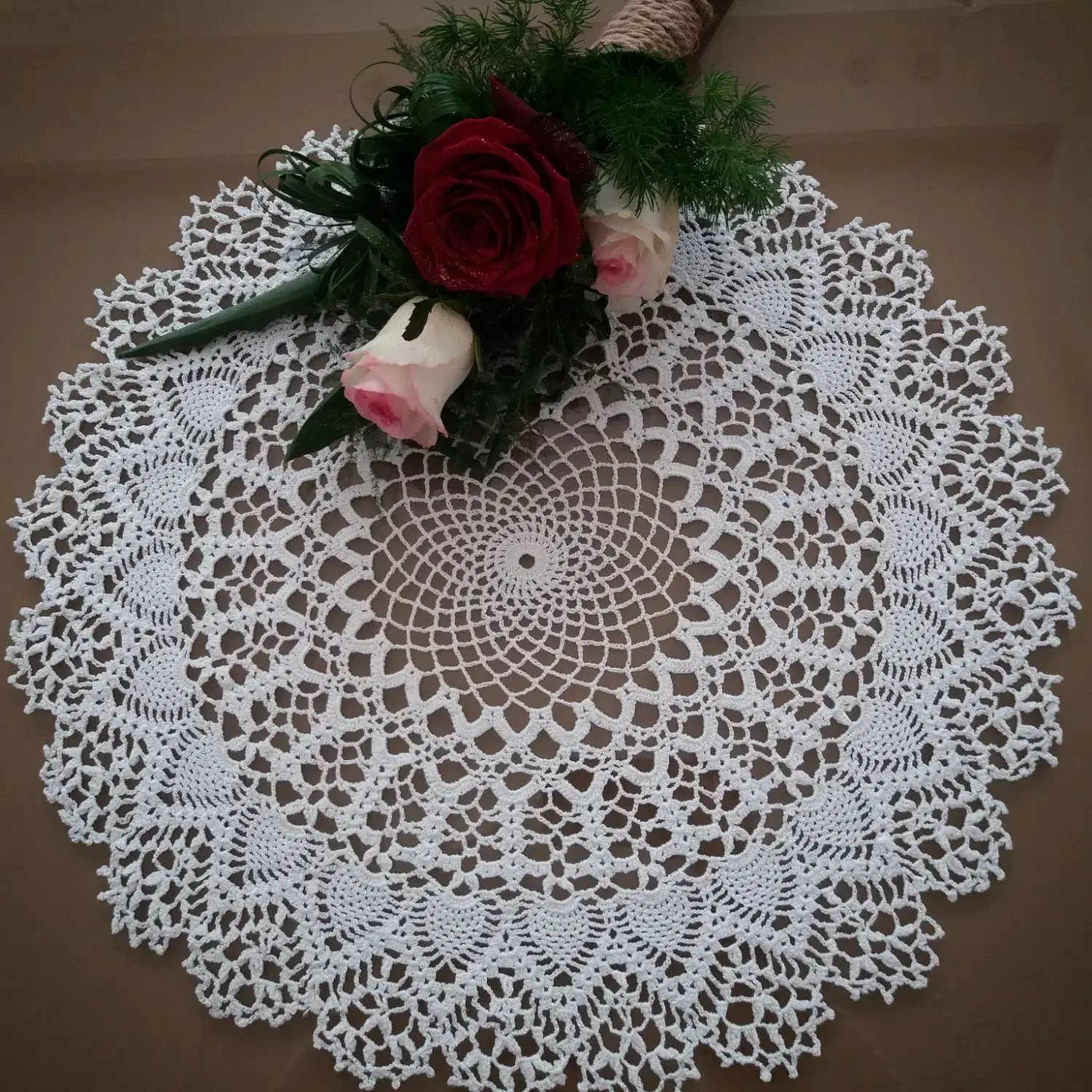 انواع رومیزی بافتنی ، زیر لیوانی، لیف|پرده، رانر، رومیزی|میبد, |دیوار